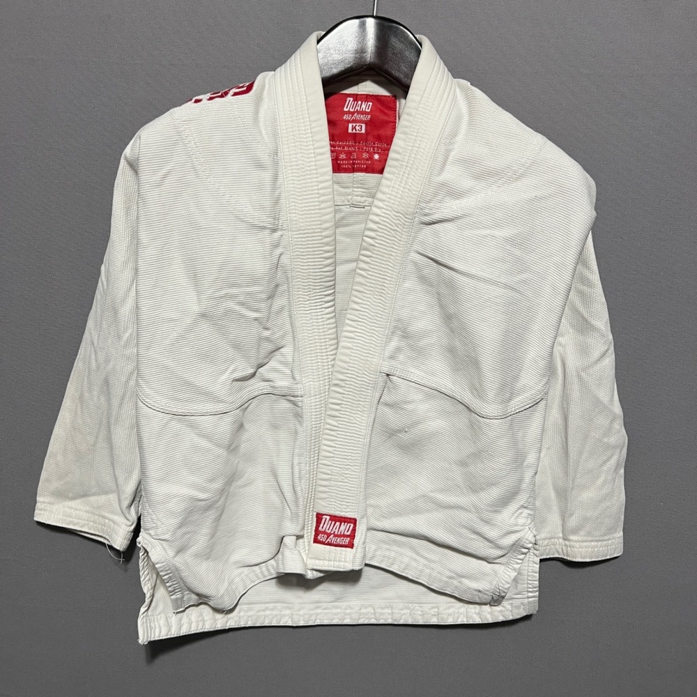 Quano 450 Avenger Kids BJJ Gi Jacket White Red Embroidery Size K3 Martial Arts